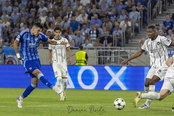 SK Slovan Bratislava - FC Midtjylland (FOTO) - slovanpositive.com