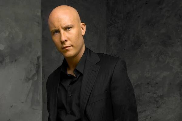 Michael Rosenbaum IS in the New Superman Movie