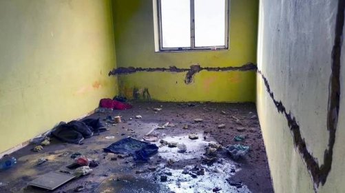 Pětici posledních nejurputnějších bezdomovců museli vyvést strážníci | Krimi Plzeň