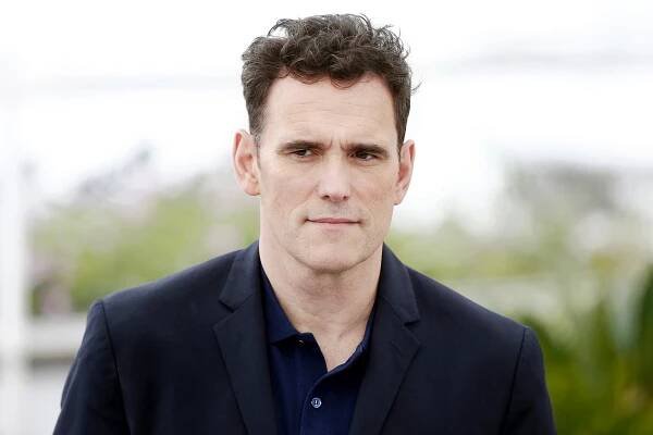 50 Left Handed Celebrities Who Are Extraordinary People