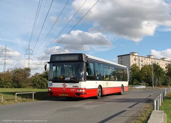 Fotografie Renault Citybus 12M 2070.25 3287/II (AKA 56-07) Dopravní podnik hl. m. Prahy