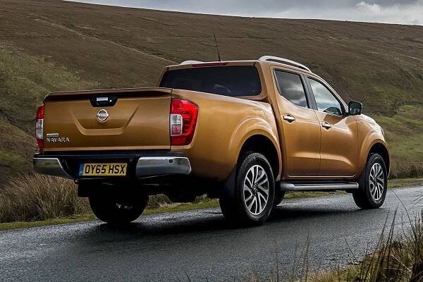 Nissan Navara (2014-2022) Review: exterior rear three quarter photo of the Nissan Navara