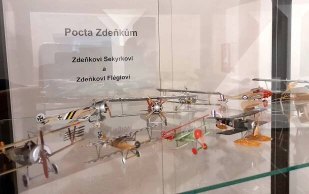 Modelářská výstava v Mostě zahájena: Vzdává hold legendám