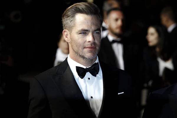 Chris Pine Height: How Tall is The American Actor?