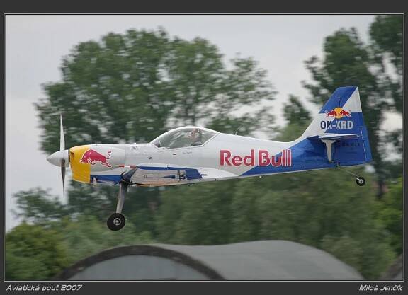 .:: airfoto.jencik.net .:. Aviatická pouť 2007 | Pardubice | 3. 6. 2007
