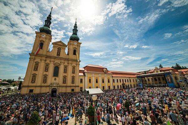 Dny lidí dobré vůle jsou omezeny. Bude se děkovat všem v první linii
