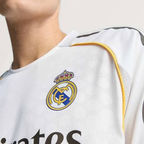 Originální domácí dres Realu Madrid 25/26