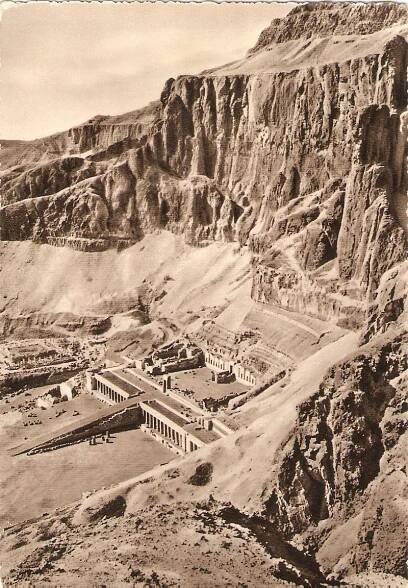 Théby - Terasový chrám královny Kemare Hatšepsut (Egypt) - Pohlednice