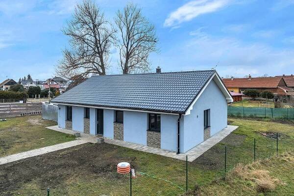 Prodej Dům, Lužec nad Cidlinou, okres Hradec Králové
