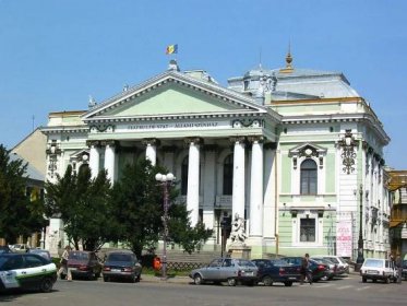 Soubor:Oradea theatre.jpg – Wikipedie