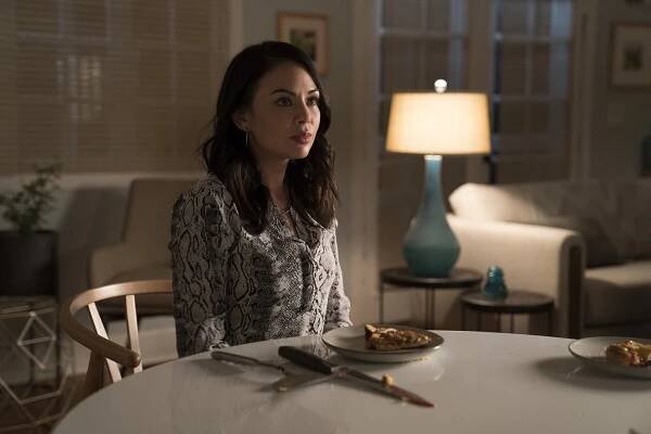 Prolhané krásky: Perfekcionistky - Pilot - Z filmu - Janel Parrish