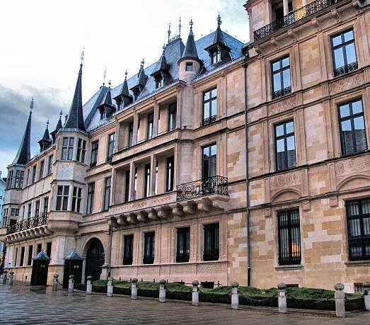 Velkovévodský palác