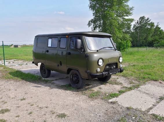 Ruské auto, které nemá ani po půl století konkurenci. Vyzkoušeli jsme UAZ Buchanka