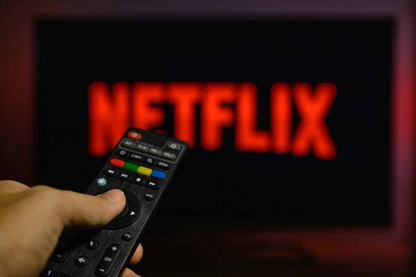 Tipy na seriály z Netflixu