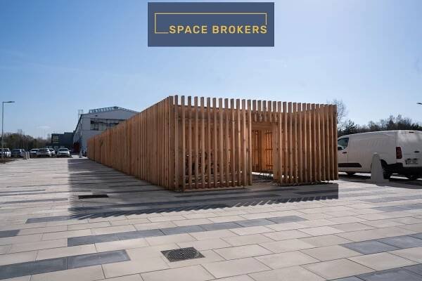 Pronájem kancelářských prostor, 200 m2 - Hradec Králové | Reality.iDNES.cz 