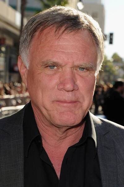 Joe Johnston herec