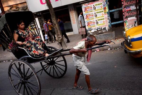 Rikši, Kalkata, Indie / Rickshaws, Kolkata, India | Jan Šibík