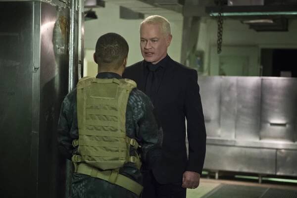 Arrow - Genesis - Z filmu - Neal McDonough