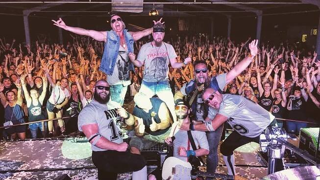 Walda Gang - Fotky - Oficiální webové stránky české rockové skupiny