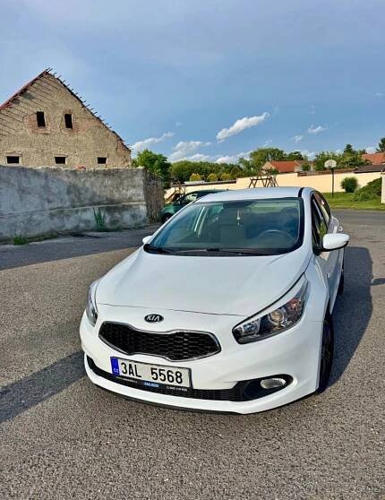Kia Cee’d 1.4 CVVT 2013 (Ceed)