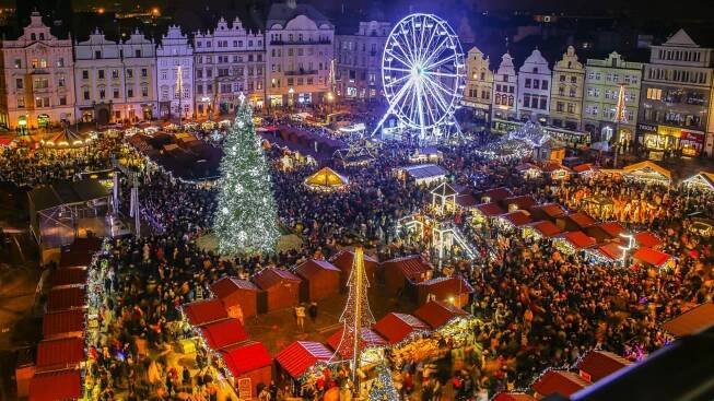 Nejkrásnější adventní trhy v Česku: Kde zažijete kouzlo Vánoc? Podívejte se na VELKÝ PŘEHLED