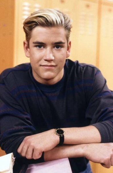 SAVED BY THE BELL -- "Pipe Dreams" Episode 11 -- Air Date 10/26/1991 -- Pictured: Mark-Paul Gosselaar as Zack Morris