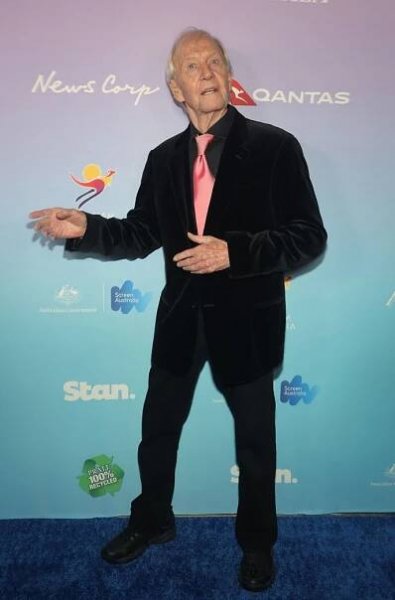 FOTO: Herec Paul Hogan slaví 85. narozeniny. – stránka 1