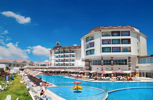 Resort Ramada Side – fotka 1