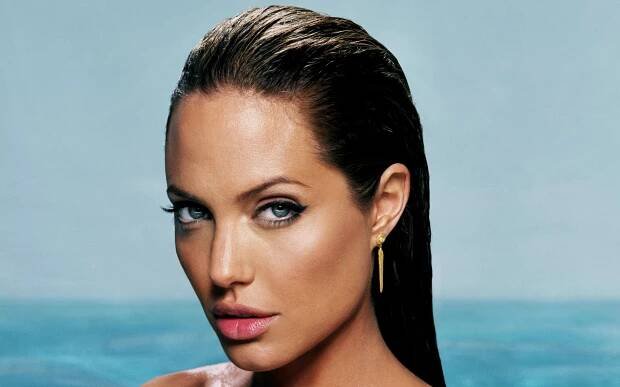 Angelina Jolie fotka
