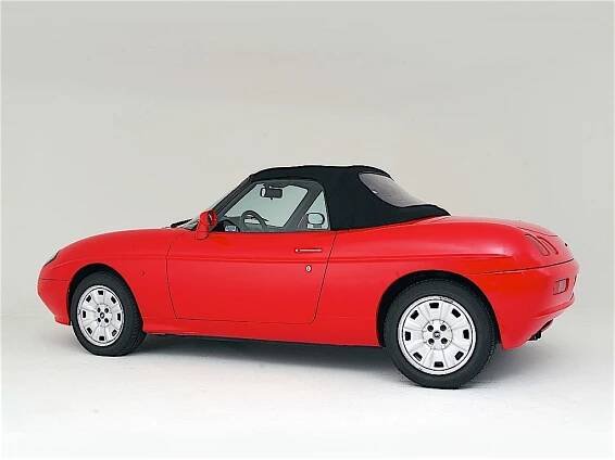 Fiat Barchetta – DOUBLE RED Cars Museum