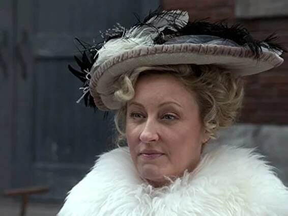 Chantal Craig in Murdoch Mysteries (2008)