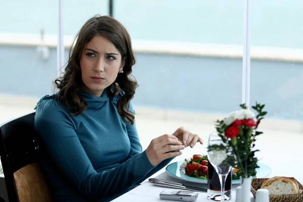 Feriha - Z filmu - Hazal Kaya