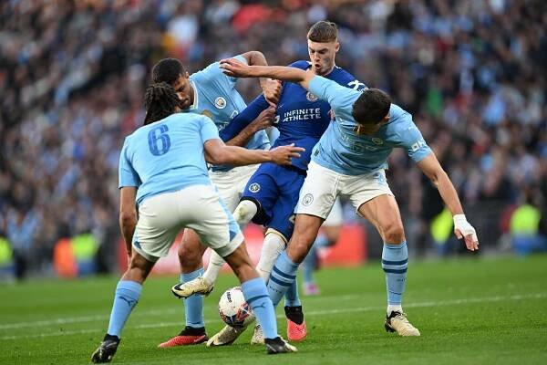 Premier League: Chelsea vs Man City - What Time Is Kickoff?