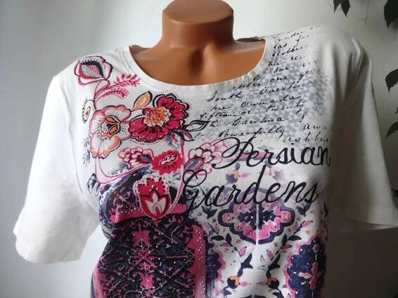 C&A -PARÁDNÍ TRIKO S POTISKEM vel.XL-XXL