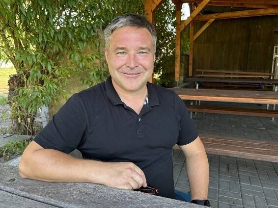 Trubín bude mít novou tribunu na fotbalovém hřišti. Už získal stavební povolení