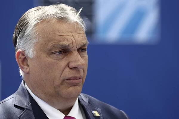 Orbán konštatuje, že Rusko bude existovať aj po vojne, EÚ i Maďarsko budú mať svoje záujmy: "Vypuknutím vojny vznikla pre Maďarsko nová situácia."