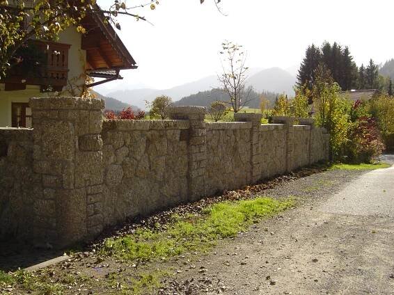 Natursteinmauern - Naturstein in allen Varianten - Naturstein Konglomerat