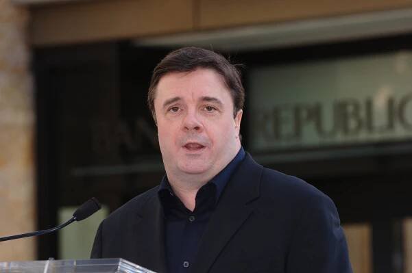  Nathan Lane 
