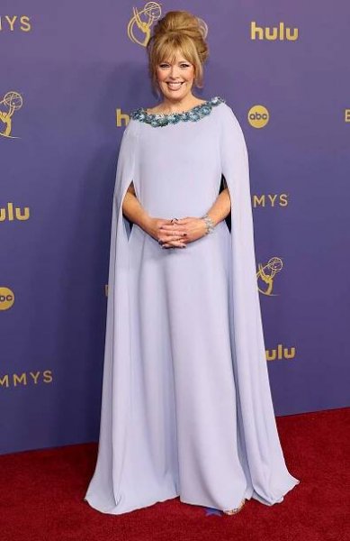 Melissa Peterman attends the 76th Primetime Emmy Awards at Peacock Theater on September 15, 2024 in Los Angeles, California.