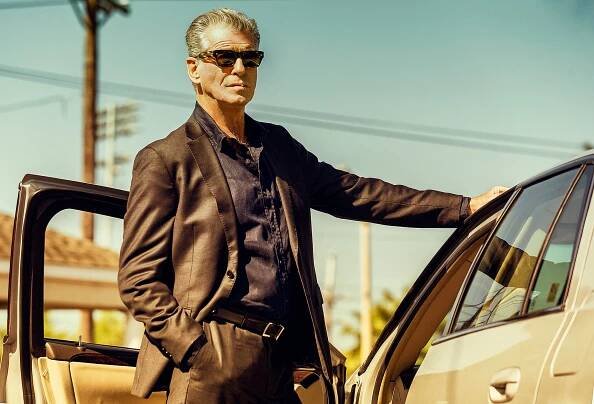 Pierce Brosnan a Helen Mirrenová v novém akčním seriálu: Z agenta 007 je gangster!