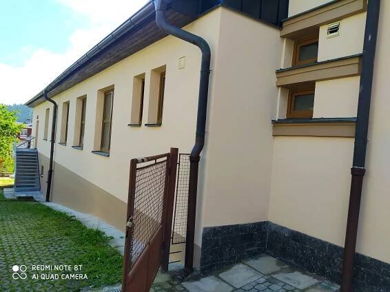 Městské kulturní středisko Vimperk - oprava fasády, zpevněné plochy a schodiště: Vimperk