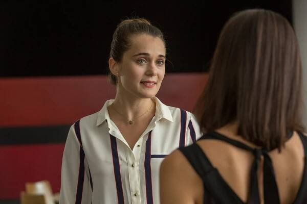 Csak színház és más semmi - Episode 6 - Z filmu - Júlia Mentes