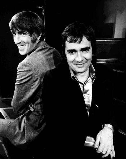 Soubor:Peter Cook Dudley Moore Good Evening 1974.JPG