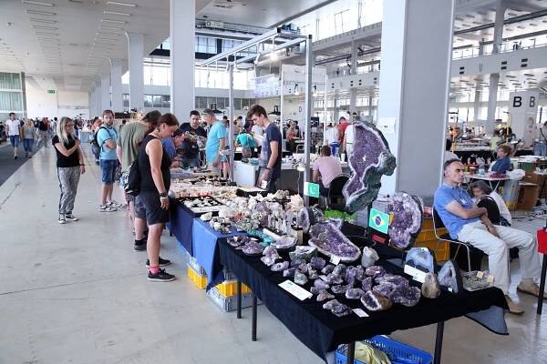 Fotky z prvního dne Minerálů Brno - Minerály Brno - Veletrhy Brno