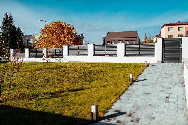 Hliníkové oplocení NOVA, Hodonín | Novavisio.cz