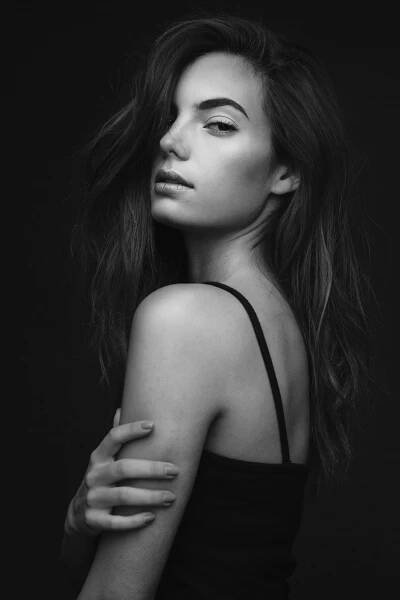 HAIR by Jenna Marie / Photo by Anna Fischer / Makeup by Gabriella Golan