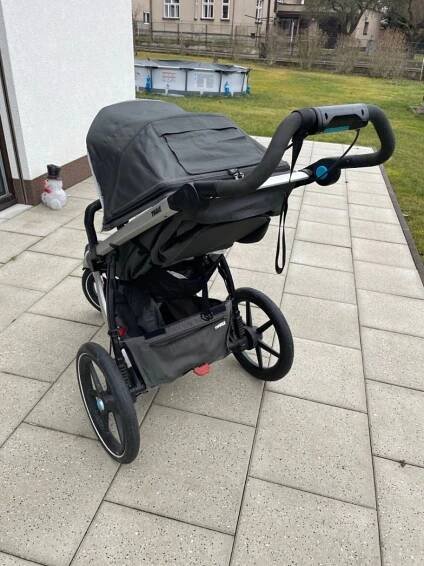 Thule Urban Glide 2 Dark Shadow 2020