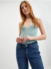 Tmavě modré dámské zkrácené straight fit džíny | TheyWear.cz