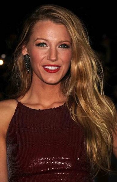 19 Hairstyles Women in Their 20s Can Get Away With