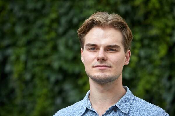 Zahradní slavnost: Studentské finále (17. 6. 2024) - Fotogalerie - Knihovna Václava Havla